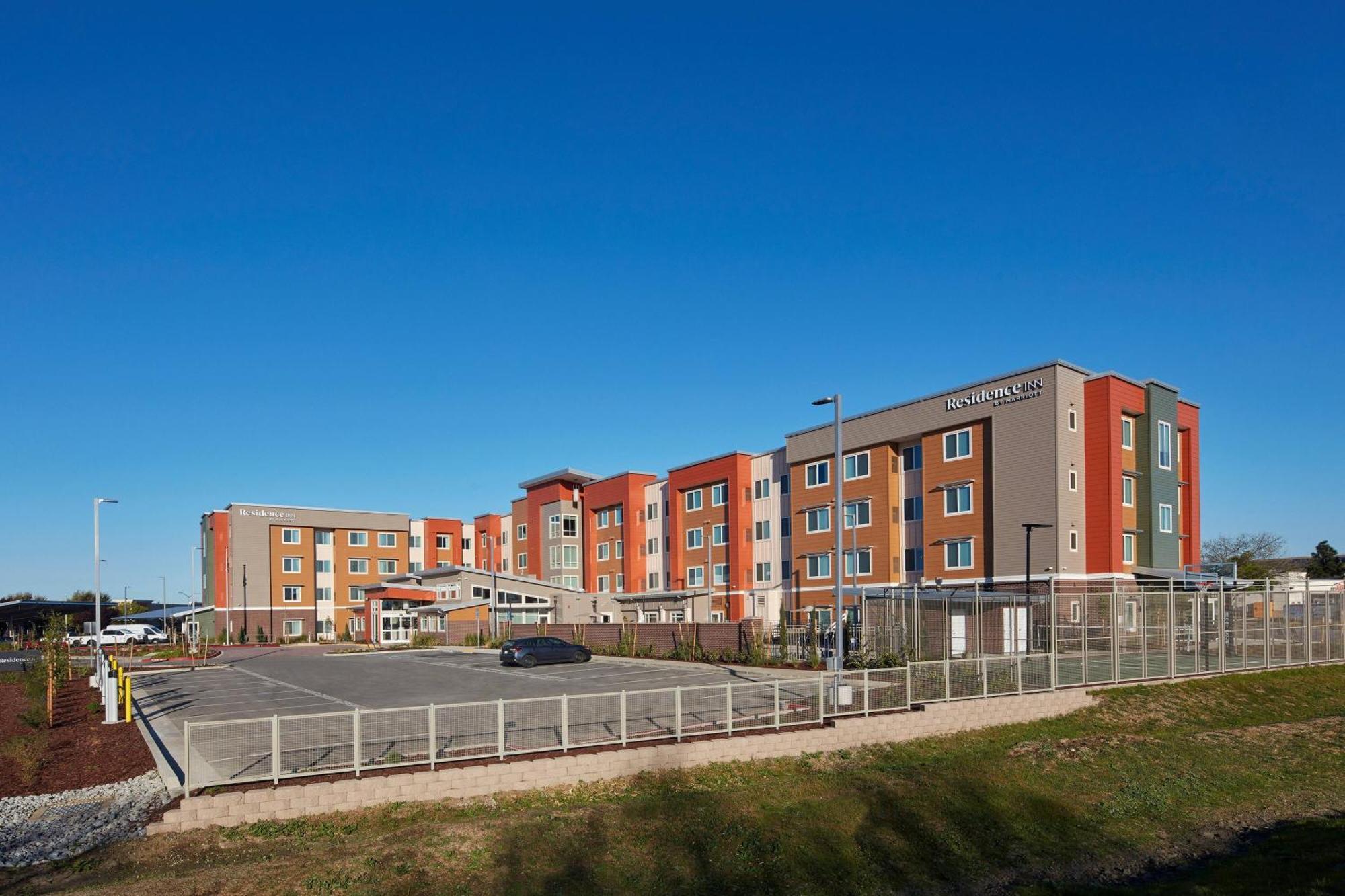 Residence Inn Sacramento Davis Exterior photo